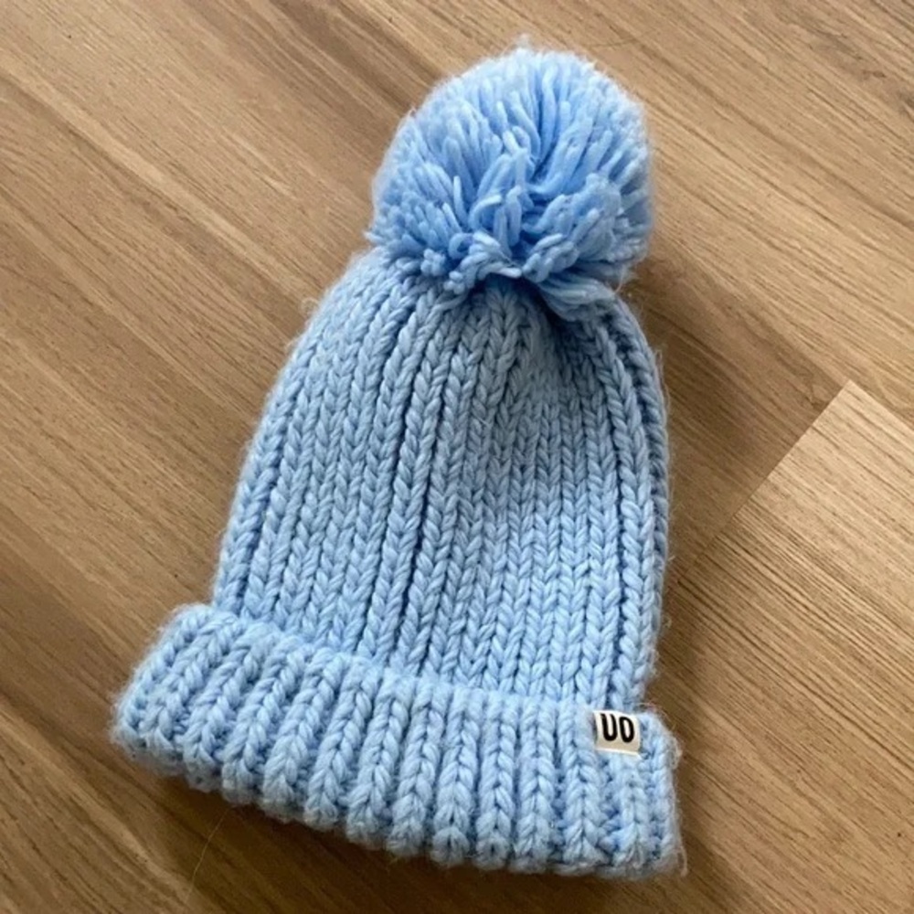 Light Blue Knitted Pom-Pom Beanie